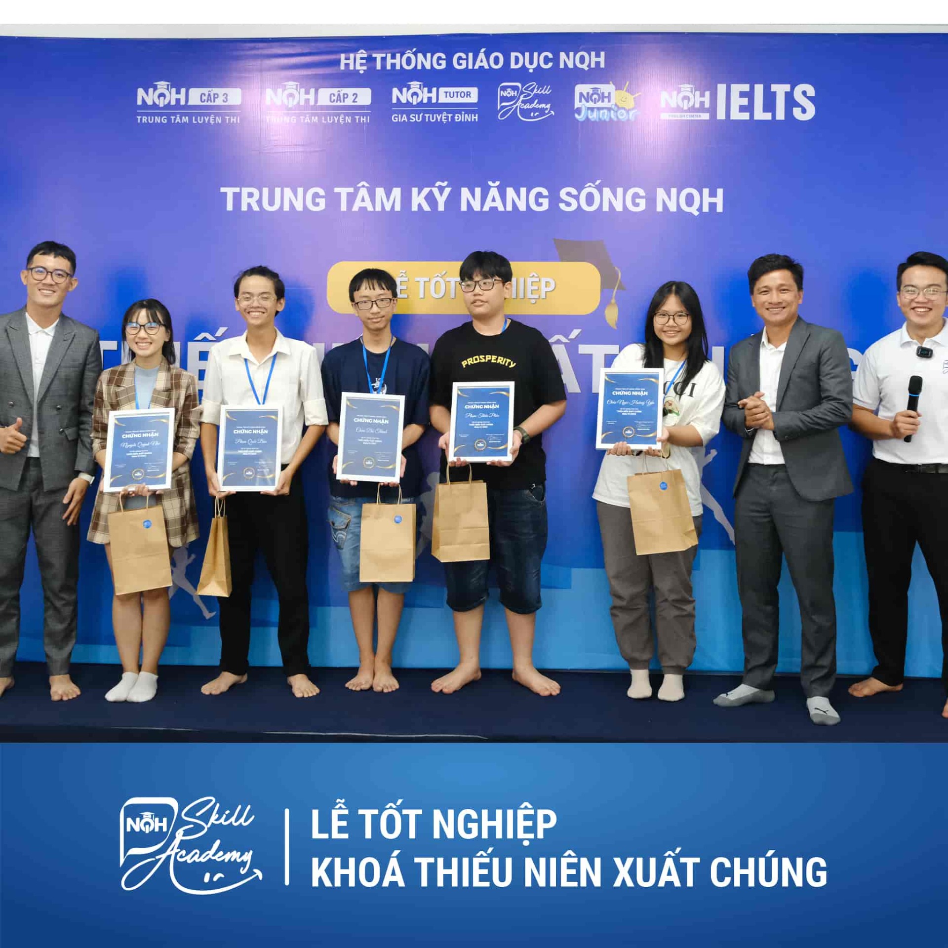 Lễ Tốt Nghiệp Thiếu Niên Xuất Chúng Khóa 01