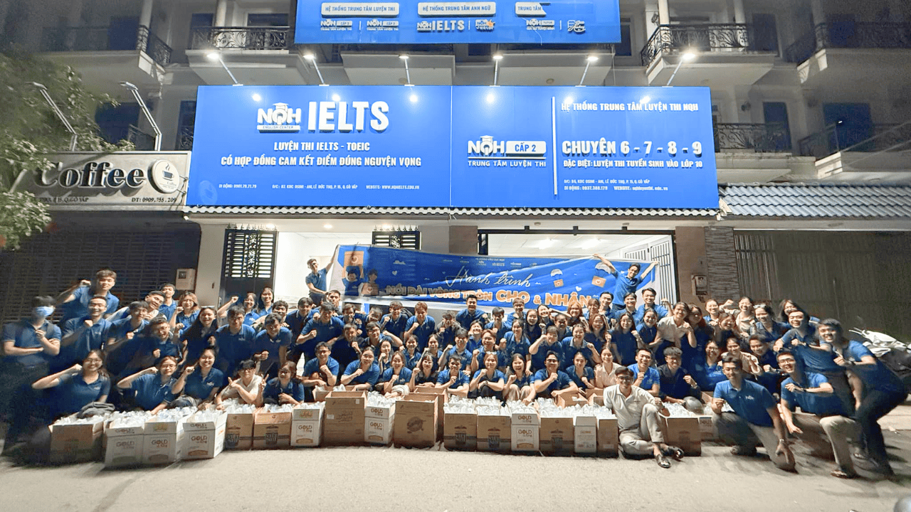 Chuyến Xe Lan Tỏa Yêu Thương Giữa Lòng Sài Gòn