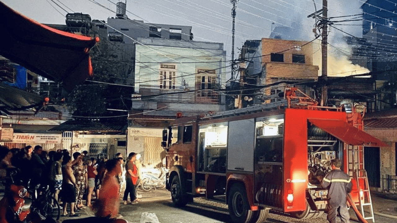 Chung Tay Hỗ Trợ Thiệt Hại Hỏa Hoạn Gia Đình Cô 7