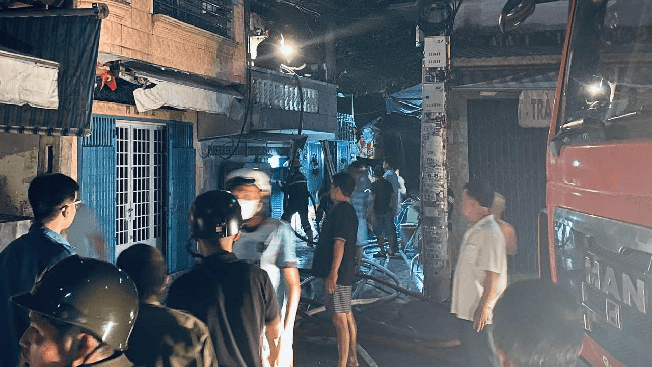 Chung Tay Hỗ Trợ Thiệt Hại Hỏa Hoạn Gia Đình Cô 7