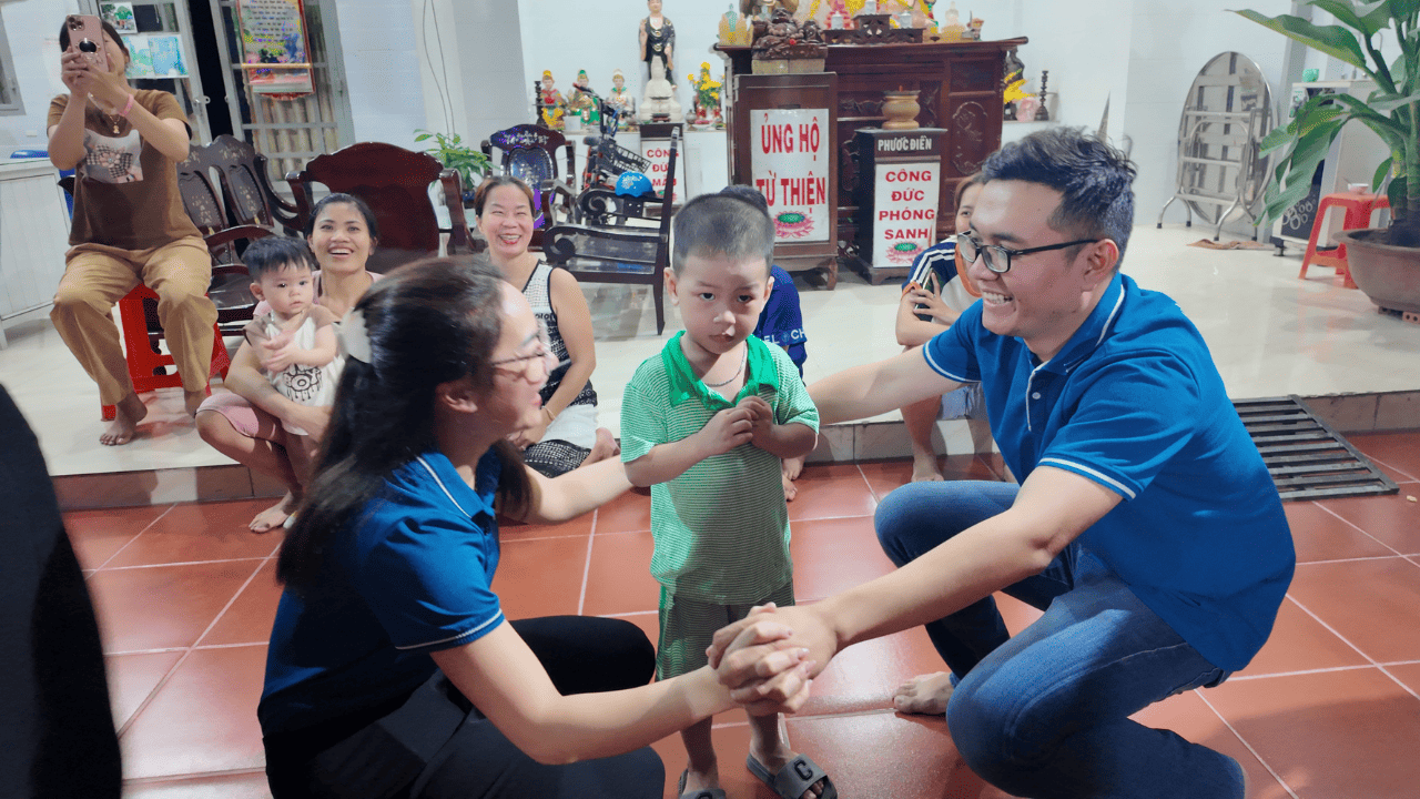 Hành Trình Nối Dài Vòng Tròn Cho - Nhận: Quyên Góp Ủng Hộ Chùa Phước Quang