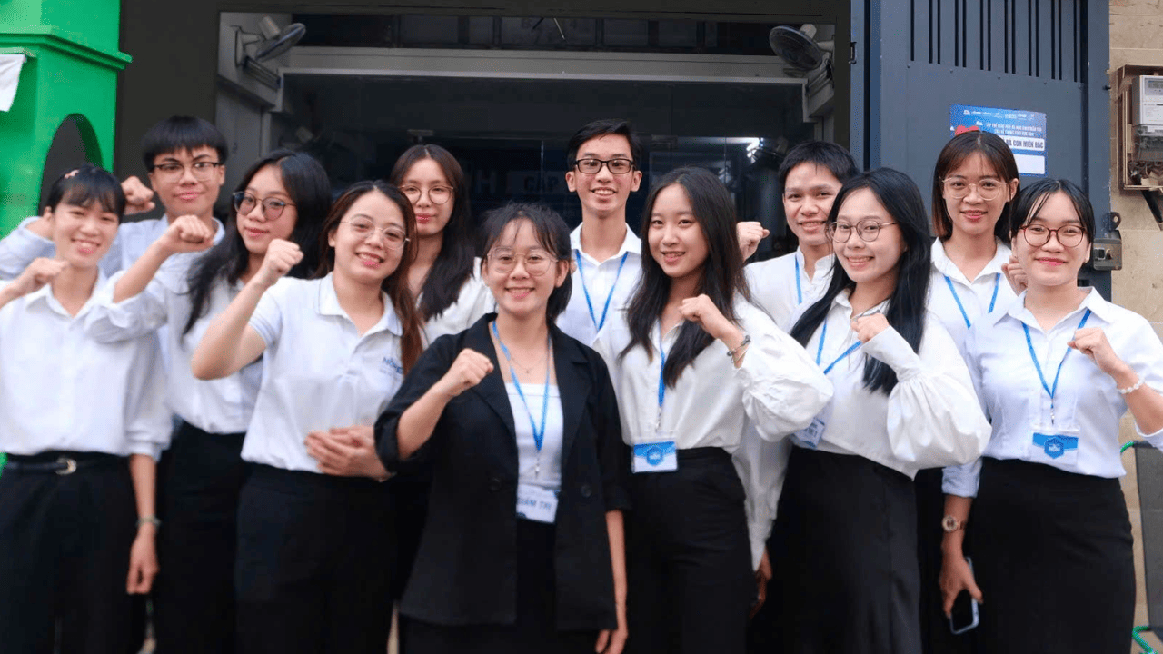 Thi Thử Sợ Thật 2025: 4.000 Sĩ Tử Đã Sẵn Sàng