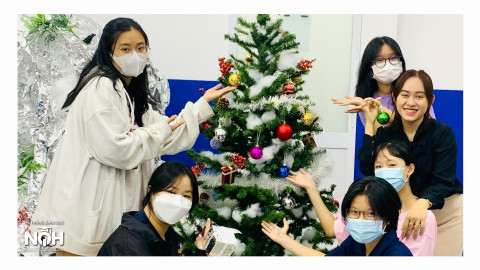 A loving Christmas with NQH